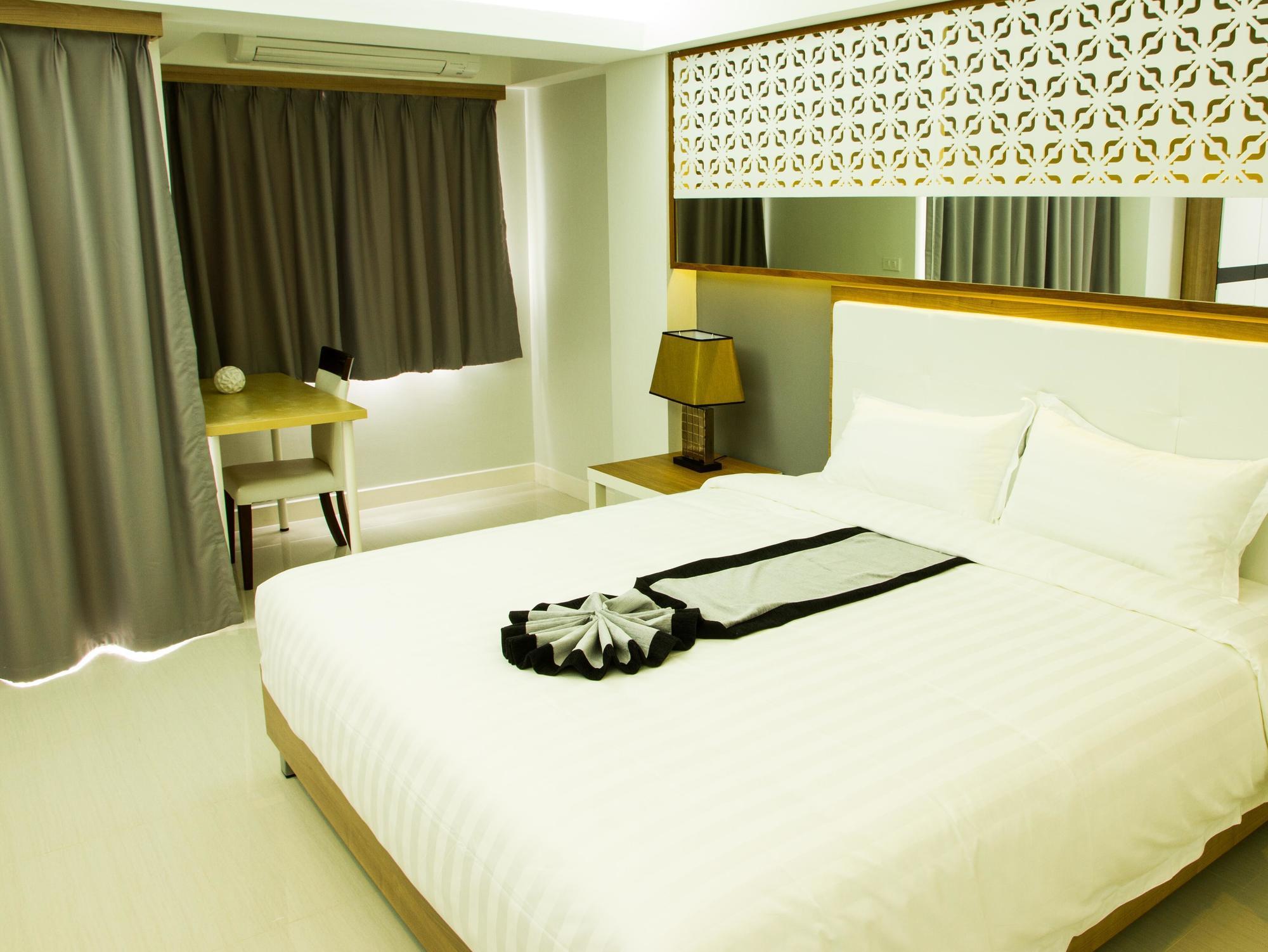Racha Residence Si Racha Buitenkant foto